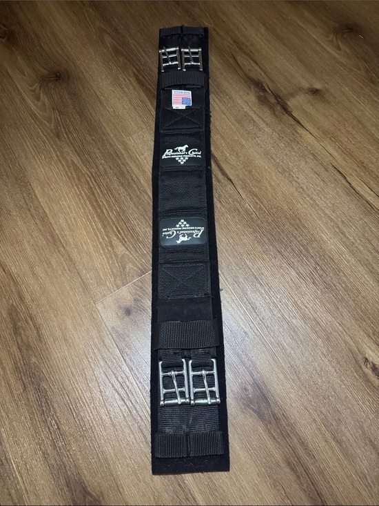 Professionals Choice Other - 🐴 Professional's Choice SMx VenTECH Dressage Girth. Size 24 🐴